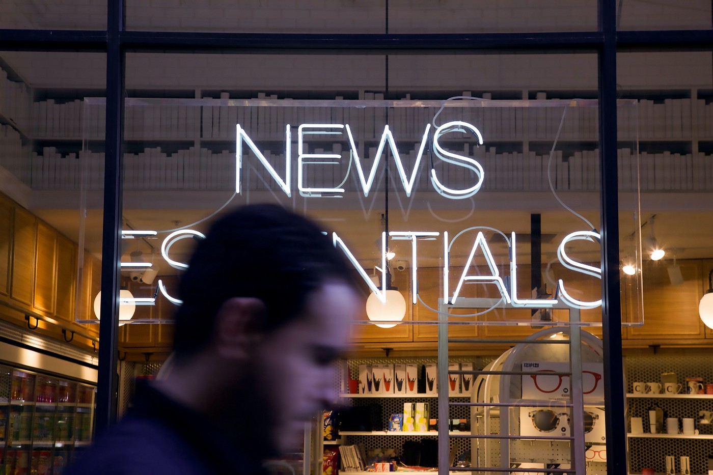 support local news Photo by <a href=%40loraohanessian.html Lora Ohanessian </a> on Unsplash